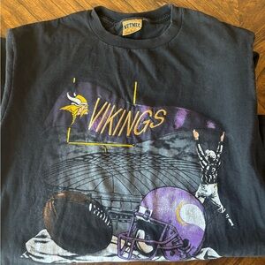 Vintage Vikings Graphic T Shirt